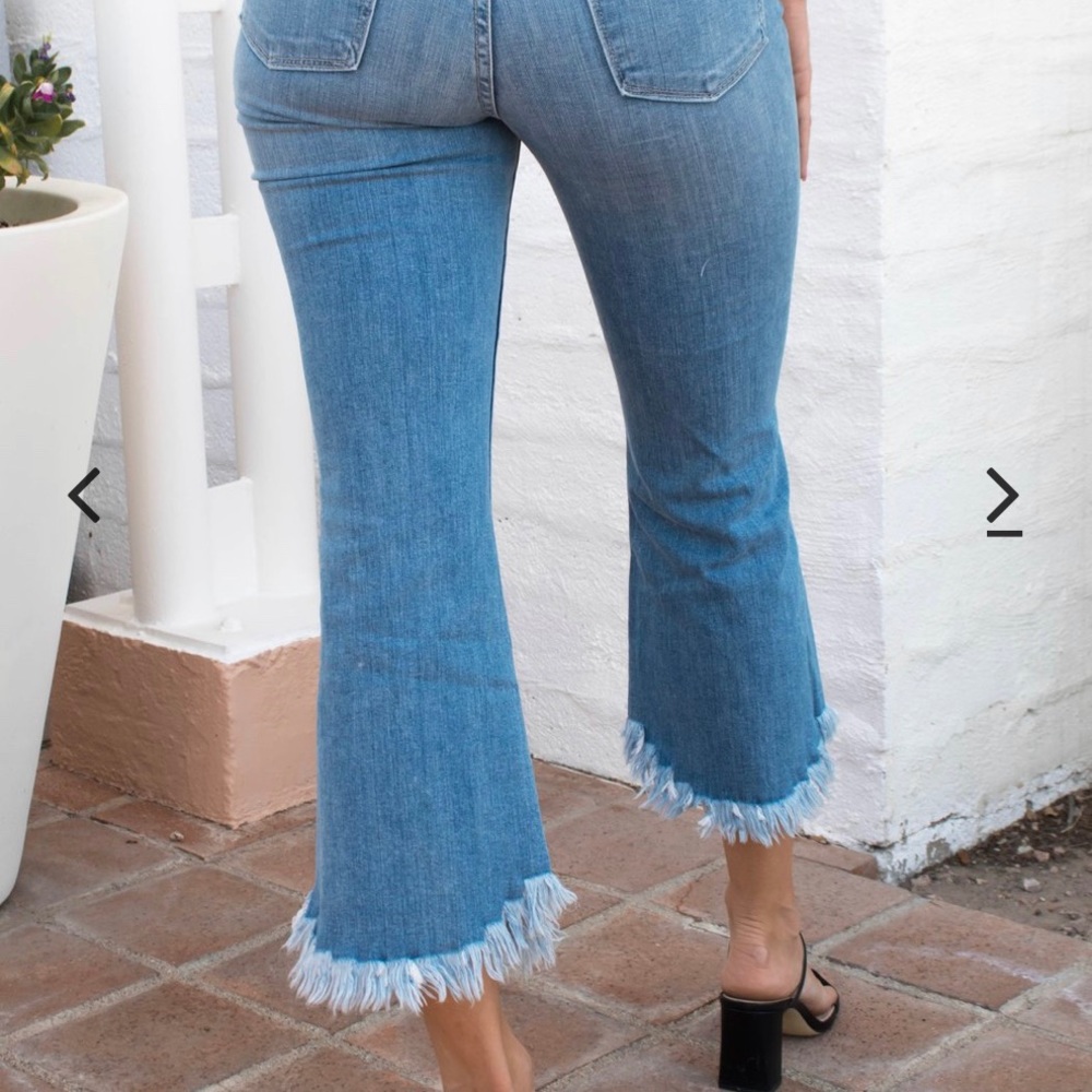 Just Black ‘Cropped Flare Denim’ - Picture 5 of 5
